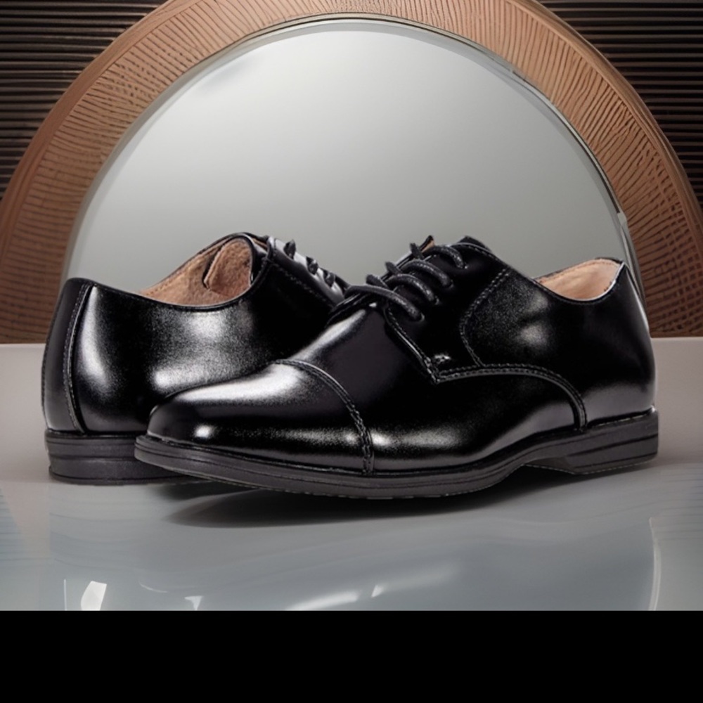 HOST PICK🙏Florsheim®Rolan Cap Toe Oxford Jr 💯Leather Memory Foam Bicycle Design